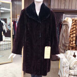 LIKE NEW Burgundy Mink Fur Sections 36" Coat with Sheared Beaver Fur Collar
